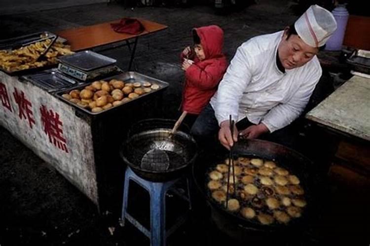 孕妇梦见吃油炸糕是什么意思