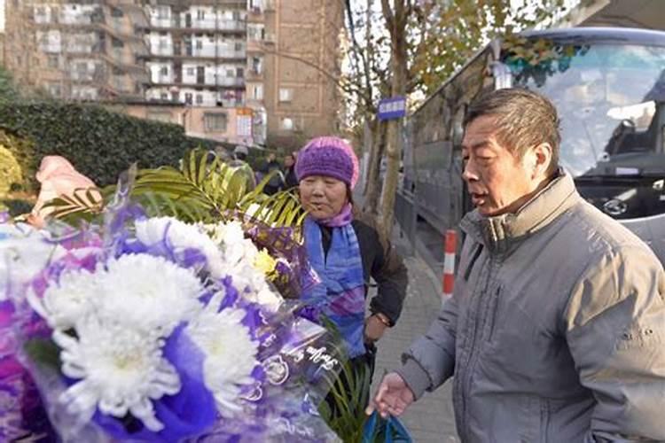 梦见前妻复合是什么预兆女人怀孕