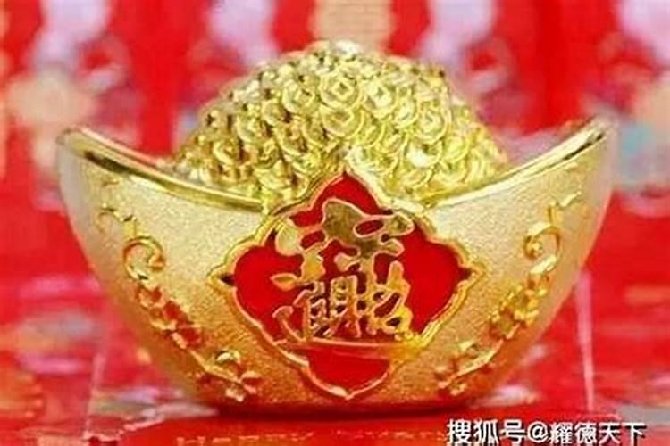 梦见吃大餐是什么预兆梦见吃订婚宴席