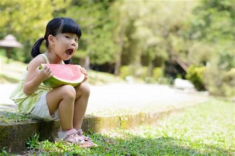 梦见朋友怀孕大肚子说是女孩什么意思