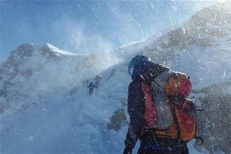 梦见暴风雪是什么征兆解梦