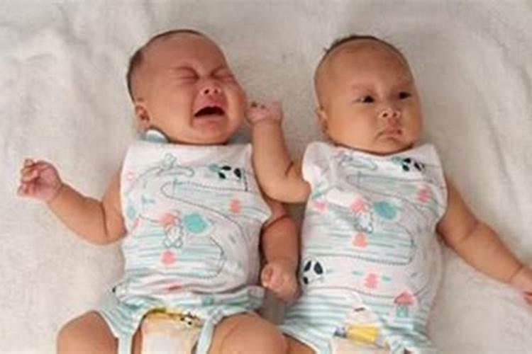 梦见怀双胞胎是什么意思呀