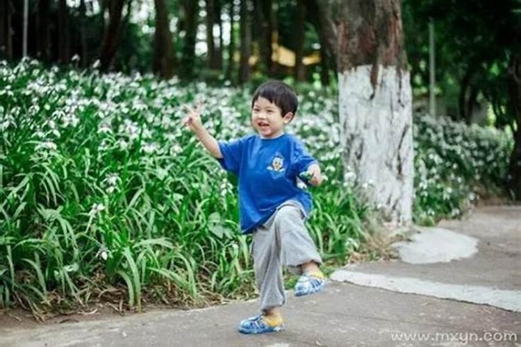 梦见亲人生了个男孩子