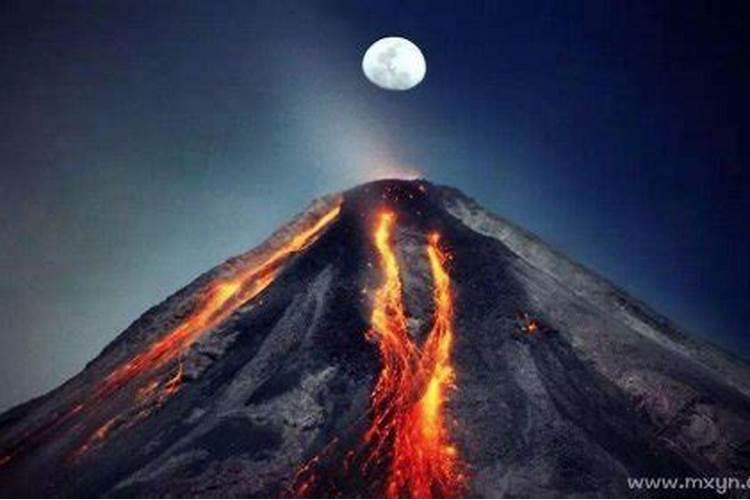 梦见火山爆发预示什么