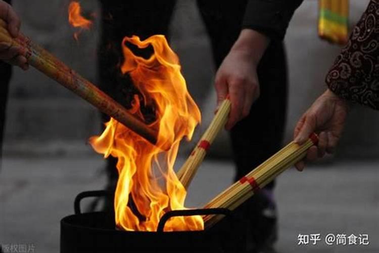 正月初五烧纸祭奠