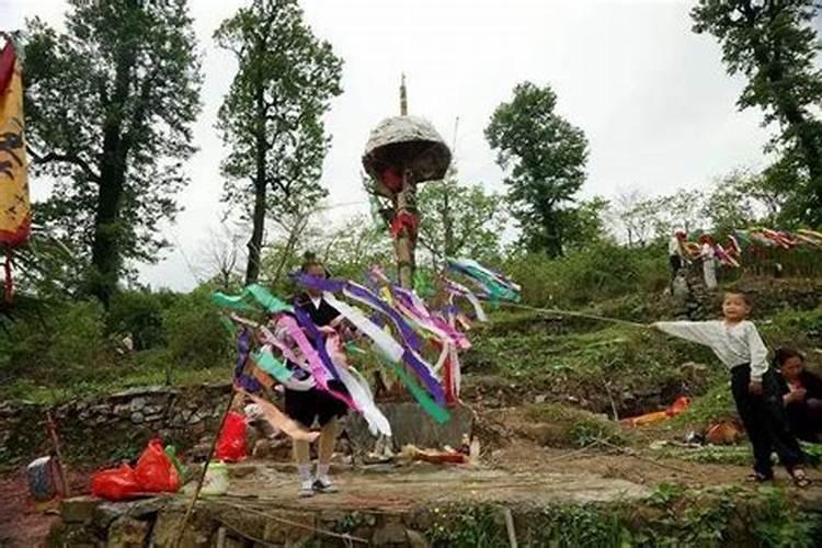 清明标山祭祖