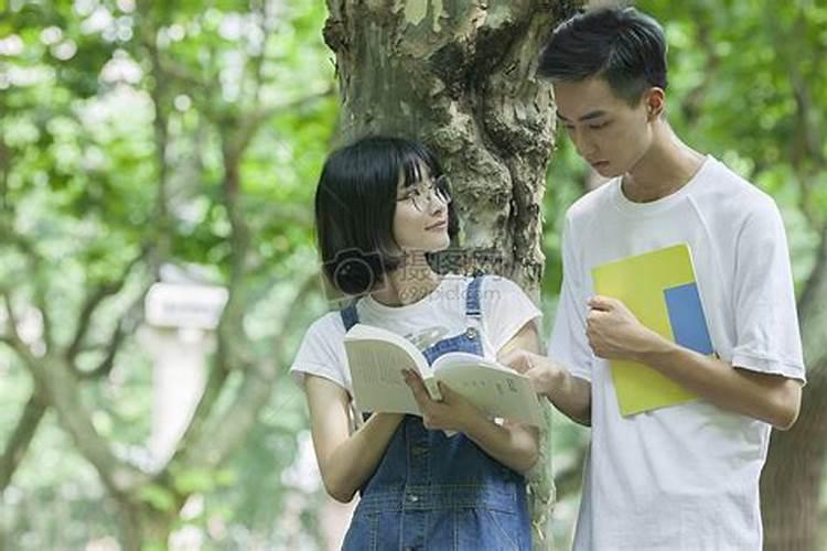 梦到初中男同学和女同学