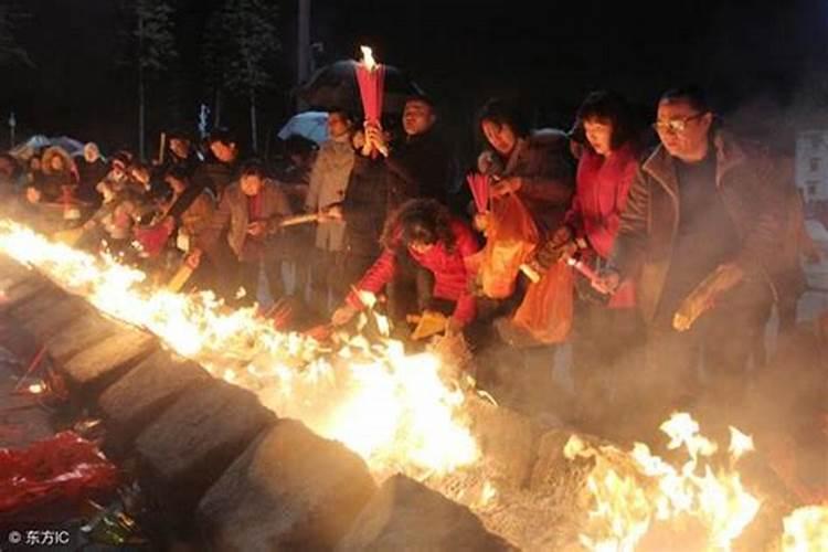 财神节发烧纸白天还是晚上