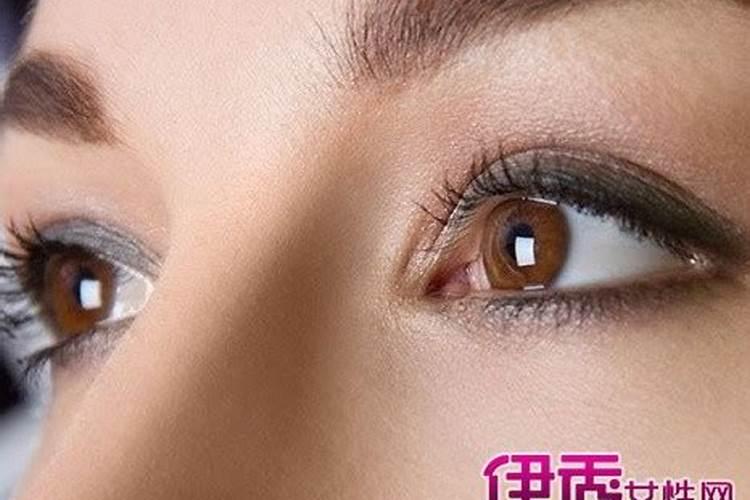 女生左眼跳表示什么？未时右眼跳什么意思