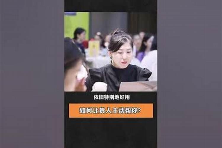 梦见和几个女人相亲是什么意思