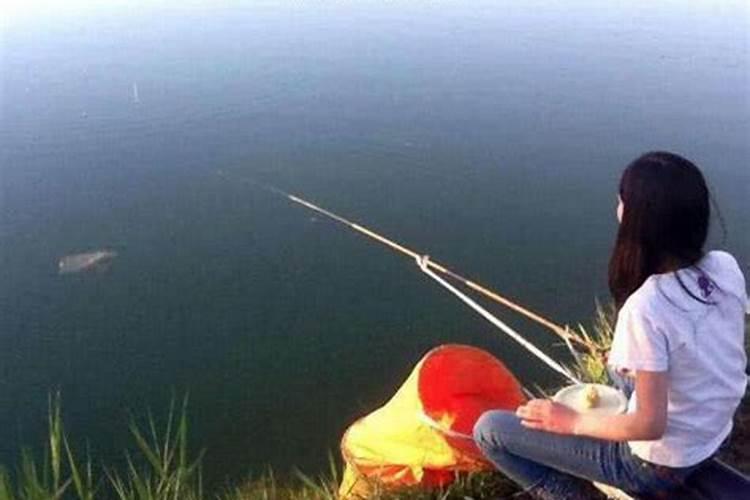 梦见钓鱼是什么预兆女性