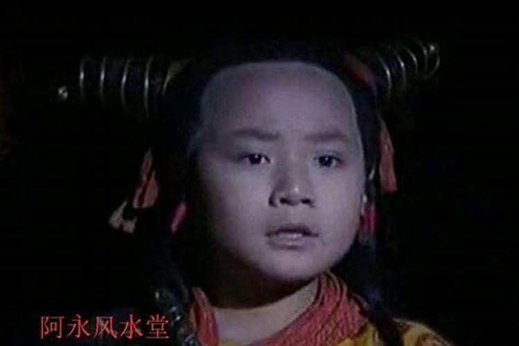 梦到死去的姥姥复活了,小孩子又撒尿